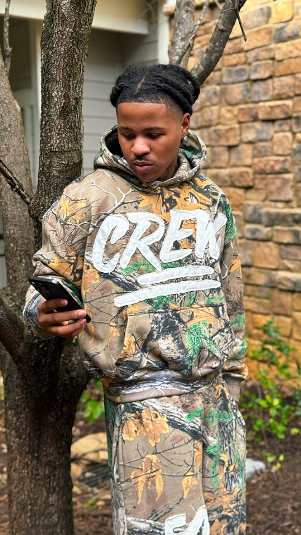 CAMO CREW HOODIE // DISTRESSED